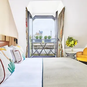 https://plaza-tour-eiffel.fr-paris.fr